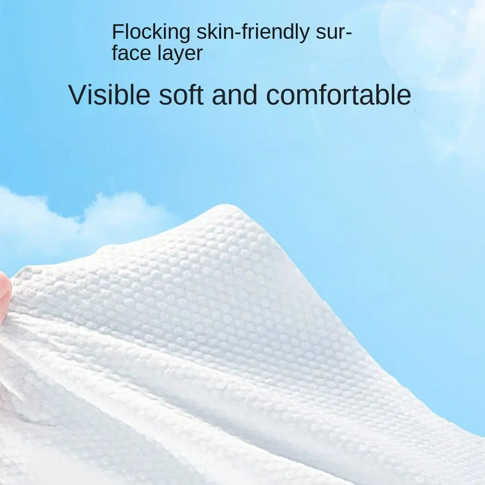 Soft and comfortable pet wipes with flocking skin-friendly surface layer.